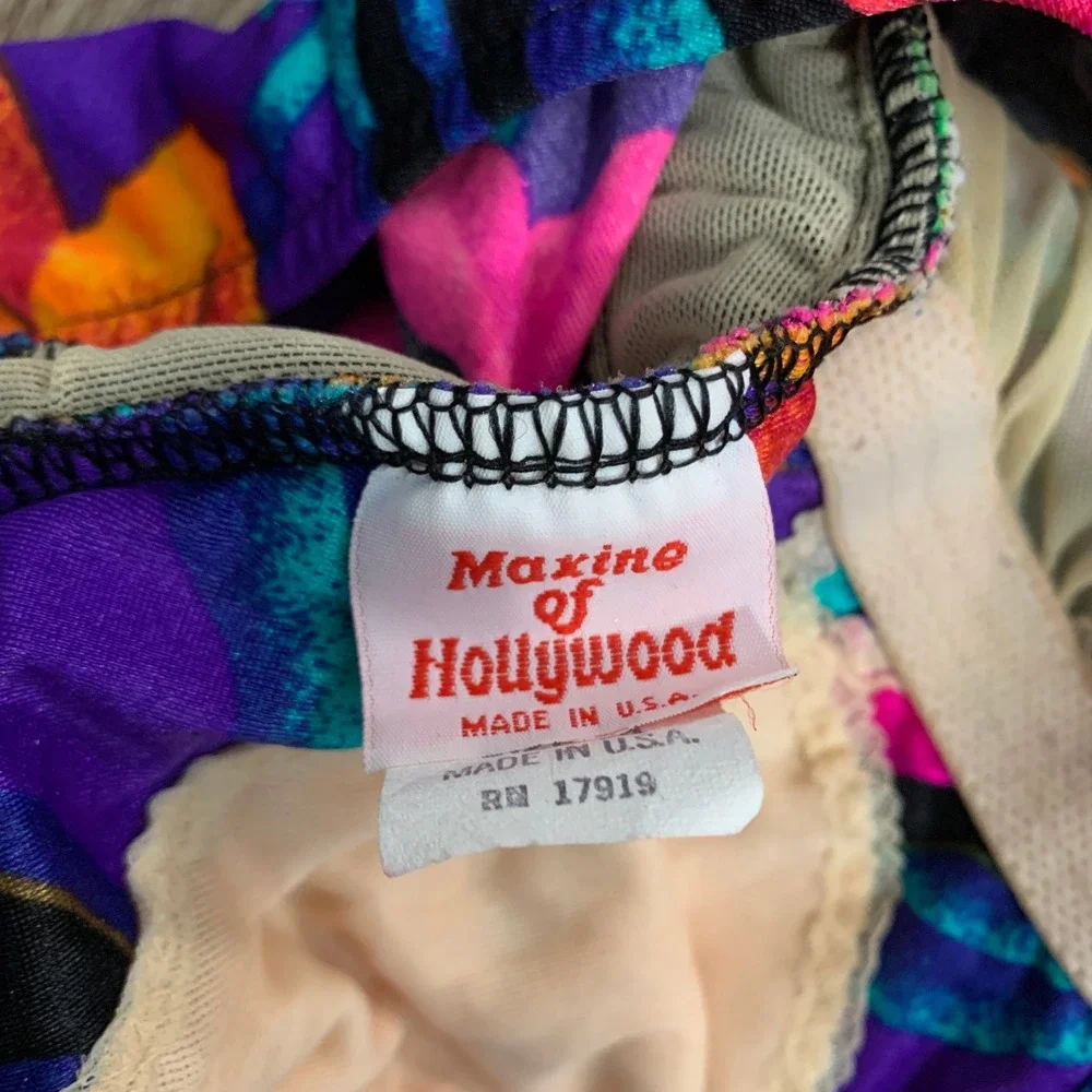 Vintage 80s Maxine of Hollywood floral one piece bathing suit - size 14 - USA